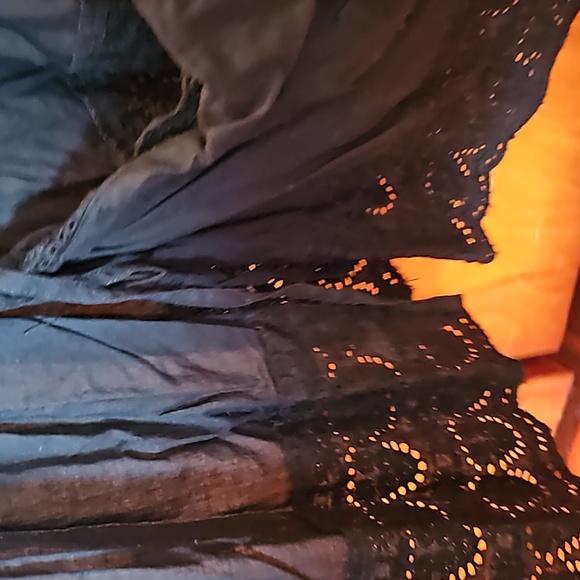 Wrap style blouse - Picture 3 of 4